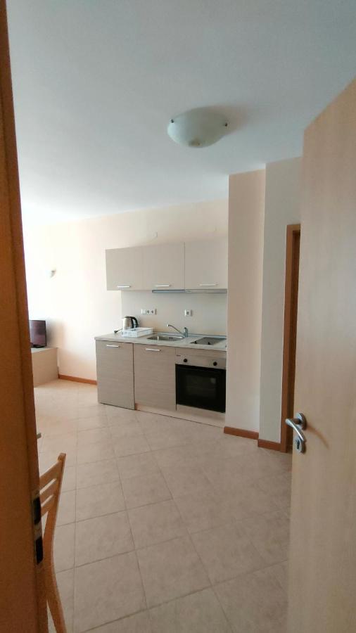 Holiday Apartcomplex Royal Sun 써니비치 외부 사진