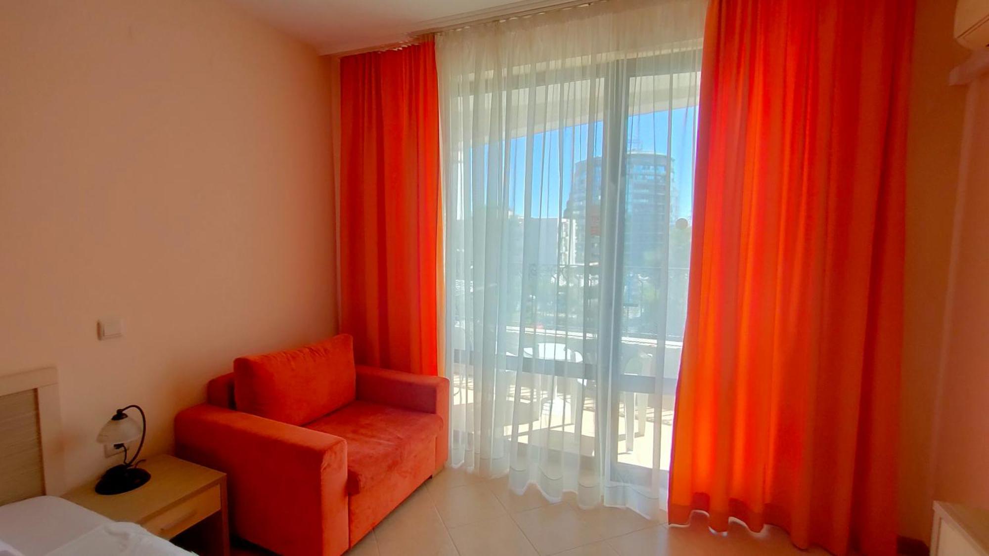 Holiday Apartcomplex Royal Sun 써니비치 외부 사진